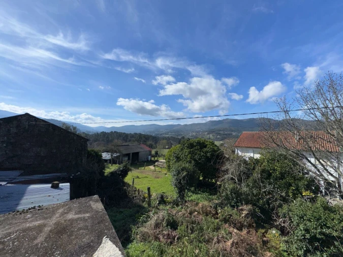 Moradia T4 para Venda em Segude Foto 4