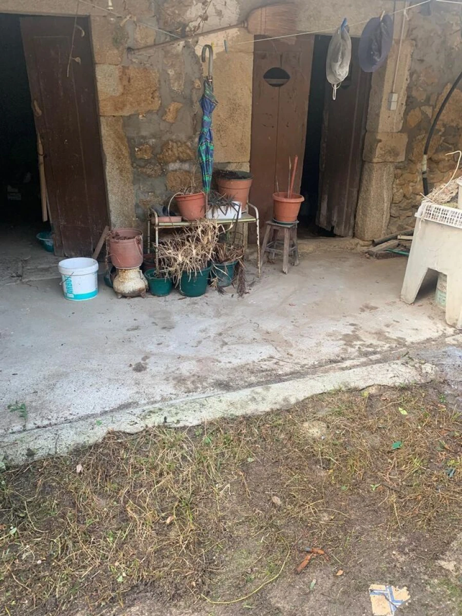 Moradia T4 para Venda em Bela Foto 16