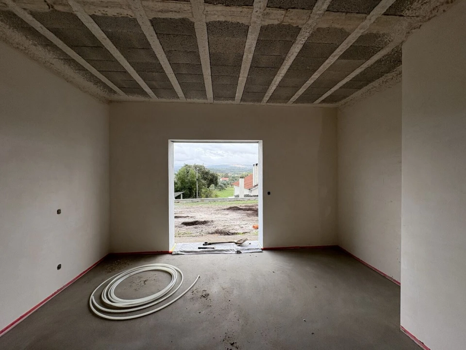 Moradia T4 para Venda em Pombal Foto 31