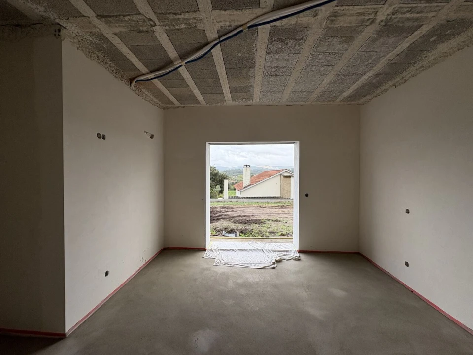 Moradia T4 para Venda em Pombal Foto 32