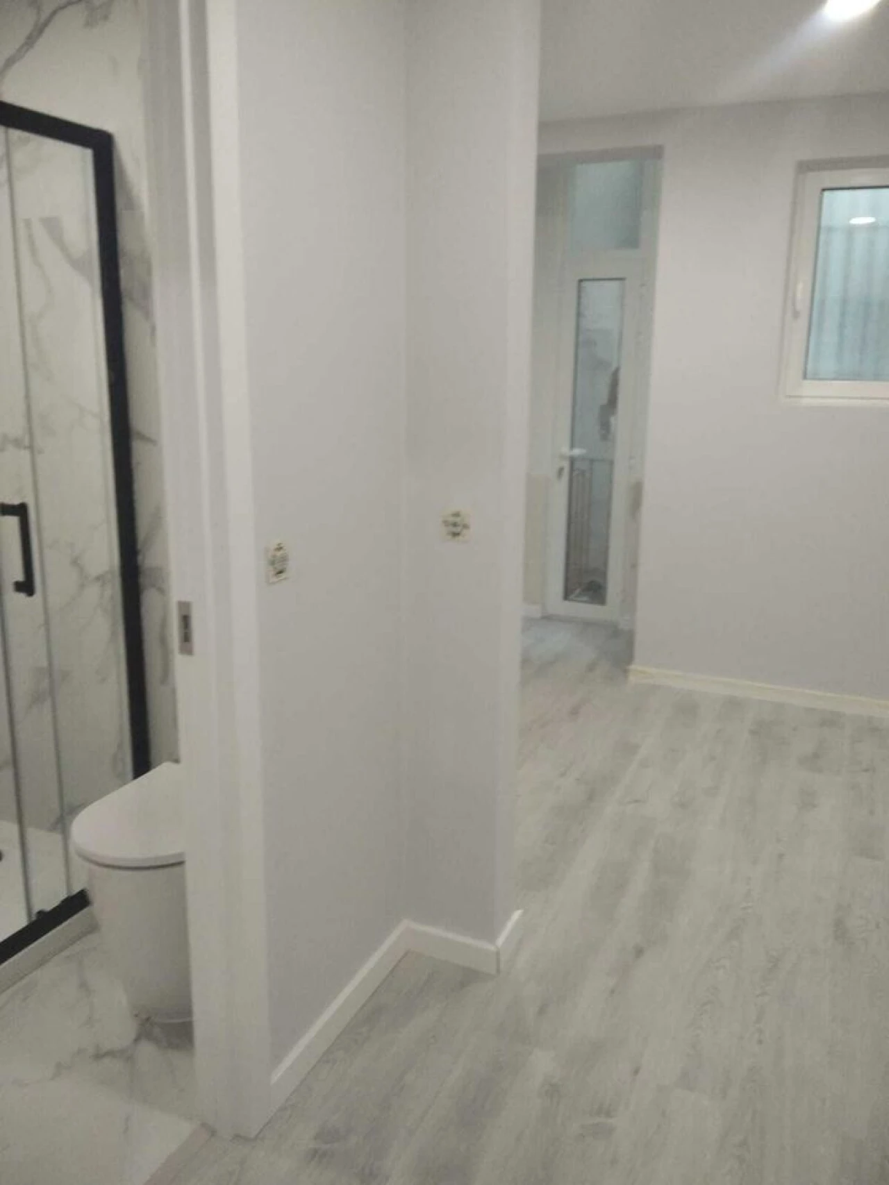 Apartamento T2 para Venda em Algés, Linda-A-Velha e Cruz Quebrada-Dafundo Foto 4