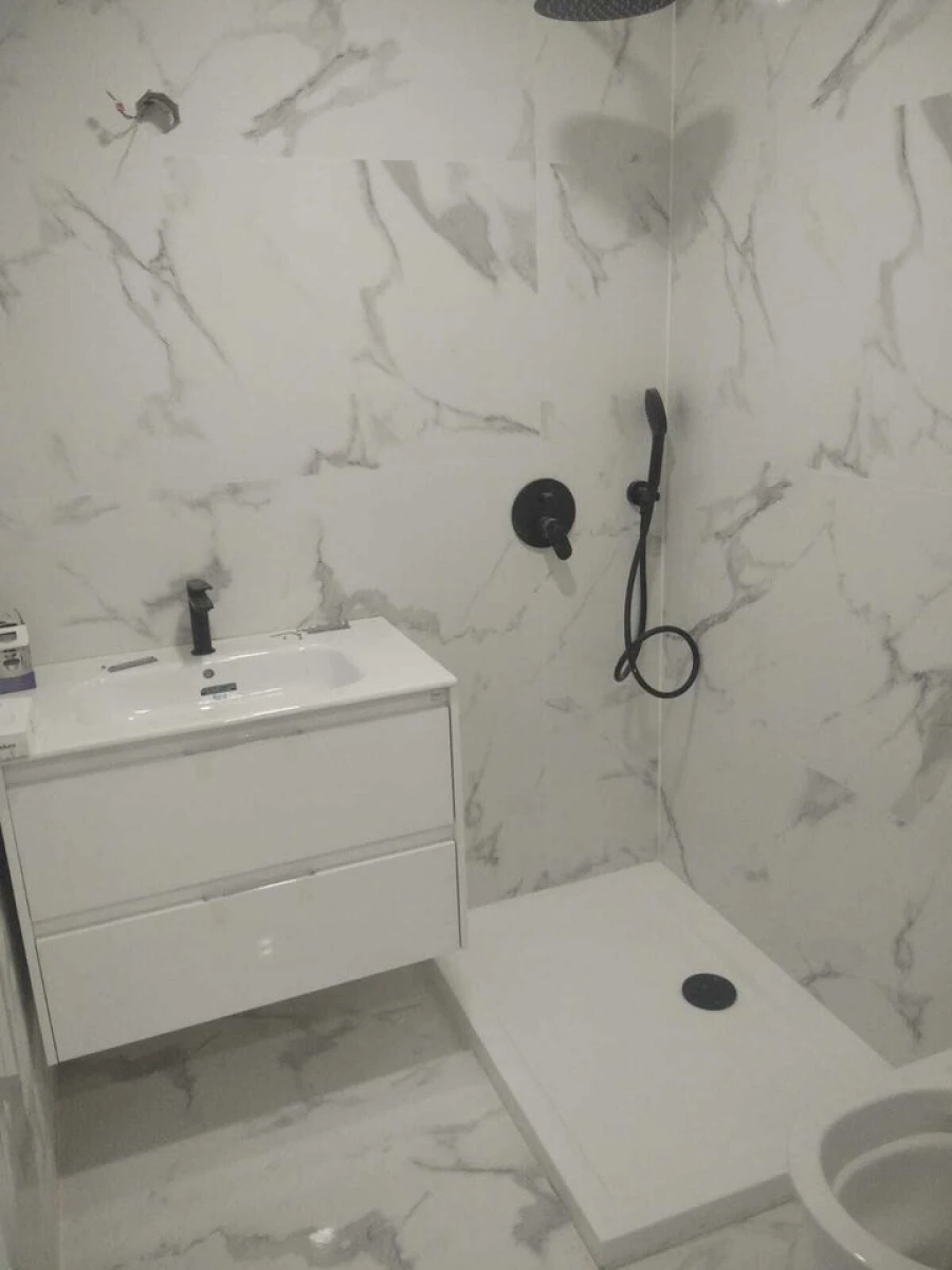 Apartamento T2 para Venda em Algés, Linda-A-Velha e Cruz Quebrada-Dafundo Foto 6