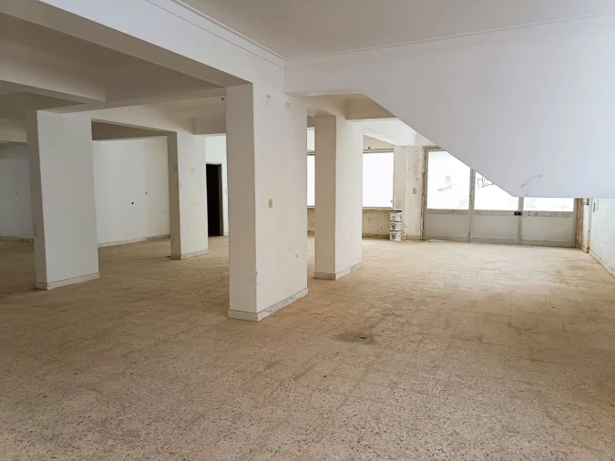 Loja para Arrendamento em Agualva e Mira-Sintra Foto 4