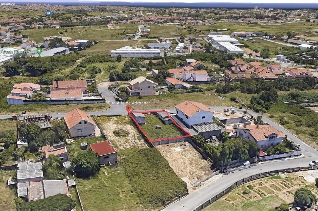 Terreno para Venda em Alcabideche Foto 1