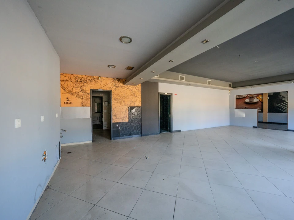 Loja para Venda em Marinha Grande Foto 4