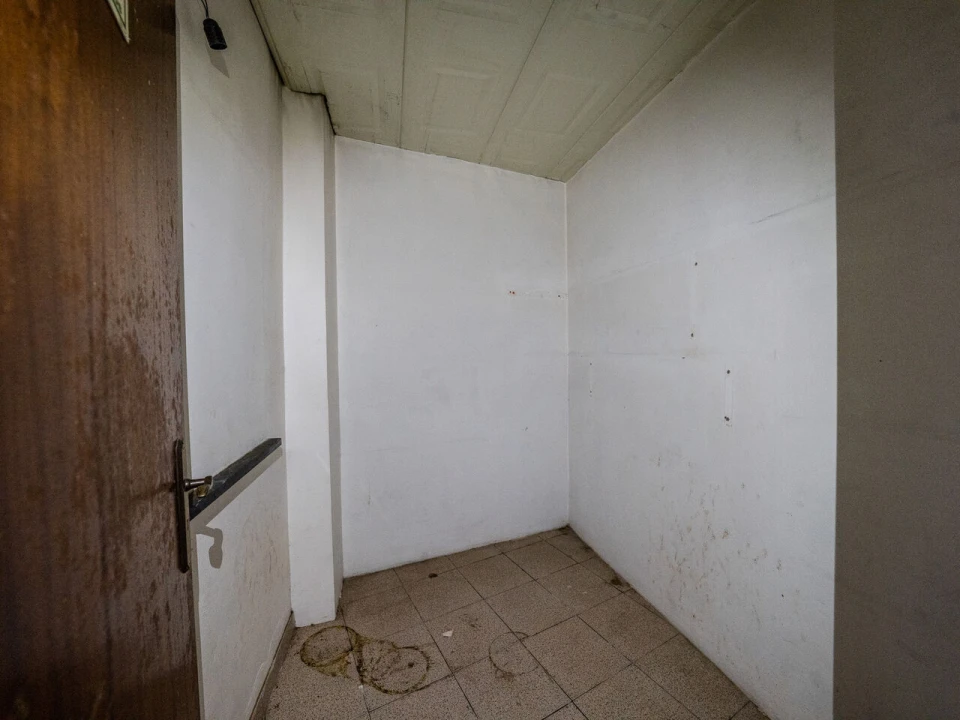 Loja para Venda em Marinha Grande Foto 14