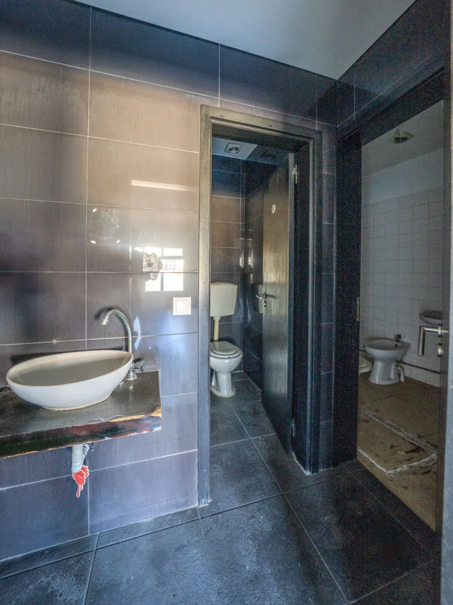 Loja para Venda em Marinha Grande Foto 17