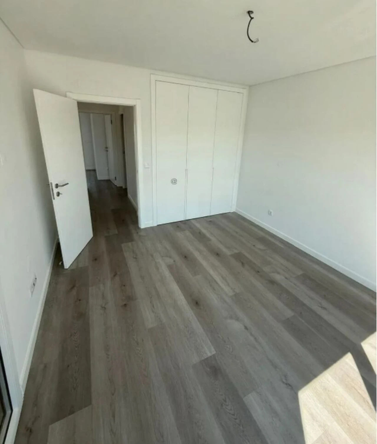 Moradia T4 para Venda em Corroios Foto 23