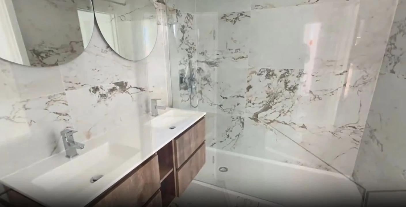 Moradia T4 para Venda em Corroios Foto 33