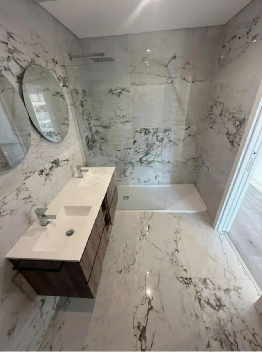 Moradia T4 para Venda em Corroios Foto 7