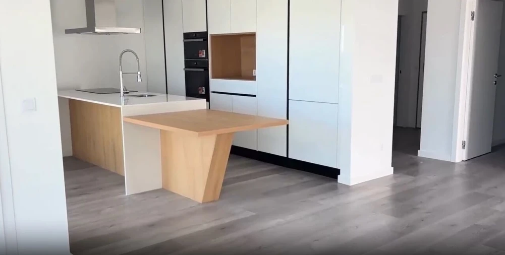 Moradia T4 para Venda em Corroios Foto 25