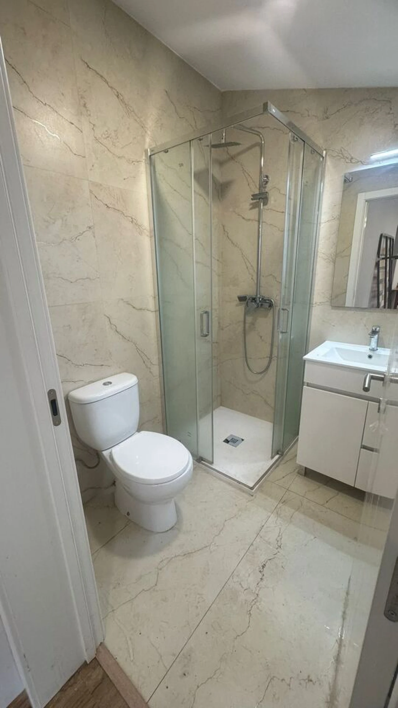 Moradia T2 para Venda em Pinheiros Foto 7