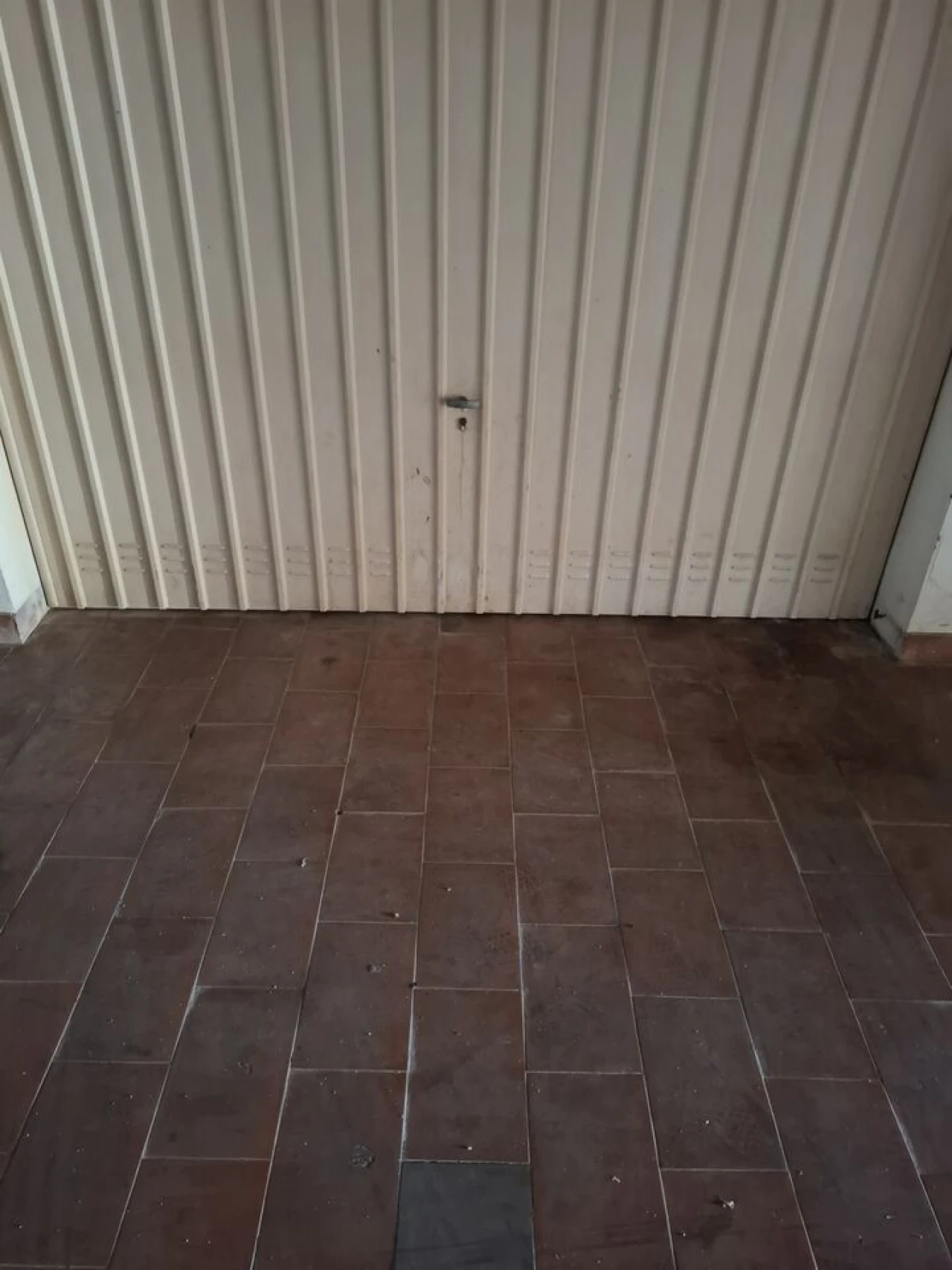 Garagem para Venda em Porches Foto 3