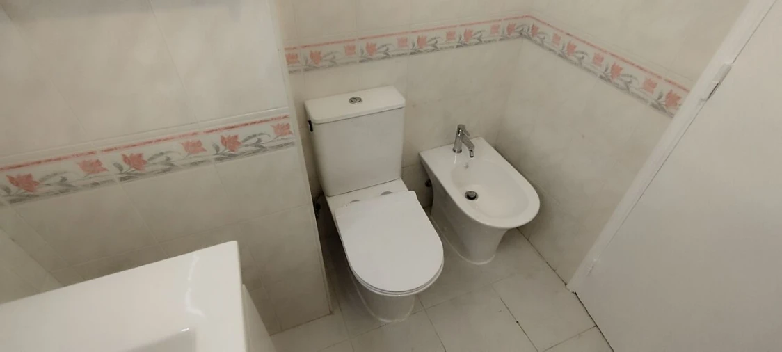 Apartamento T2 para Venda em Algueirão-Mem Martins Foto 8