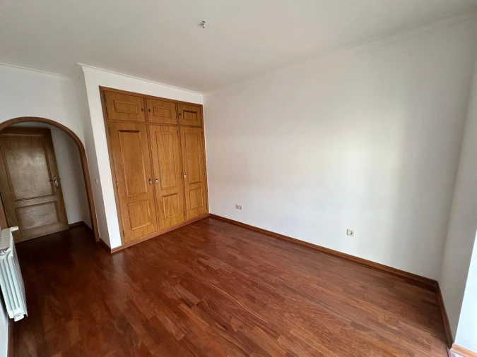 Apartamento T3 para Venda em São João Baptista Foto 10