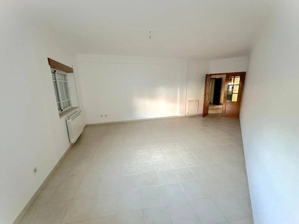Apartamento T1 para Venda em São João Baptista Foto 7