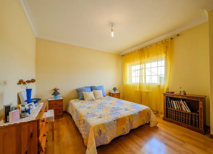 Moradia T4 para Venda em Maiorca Foto 4