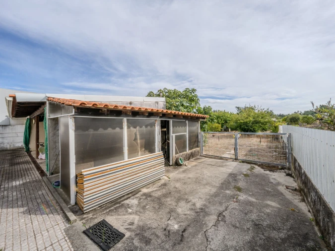 Moradia T4 para Venda em Maiorca Foto 33