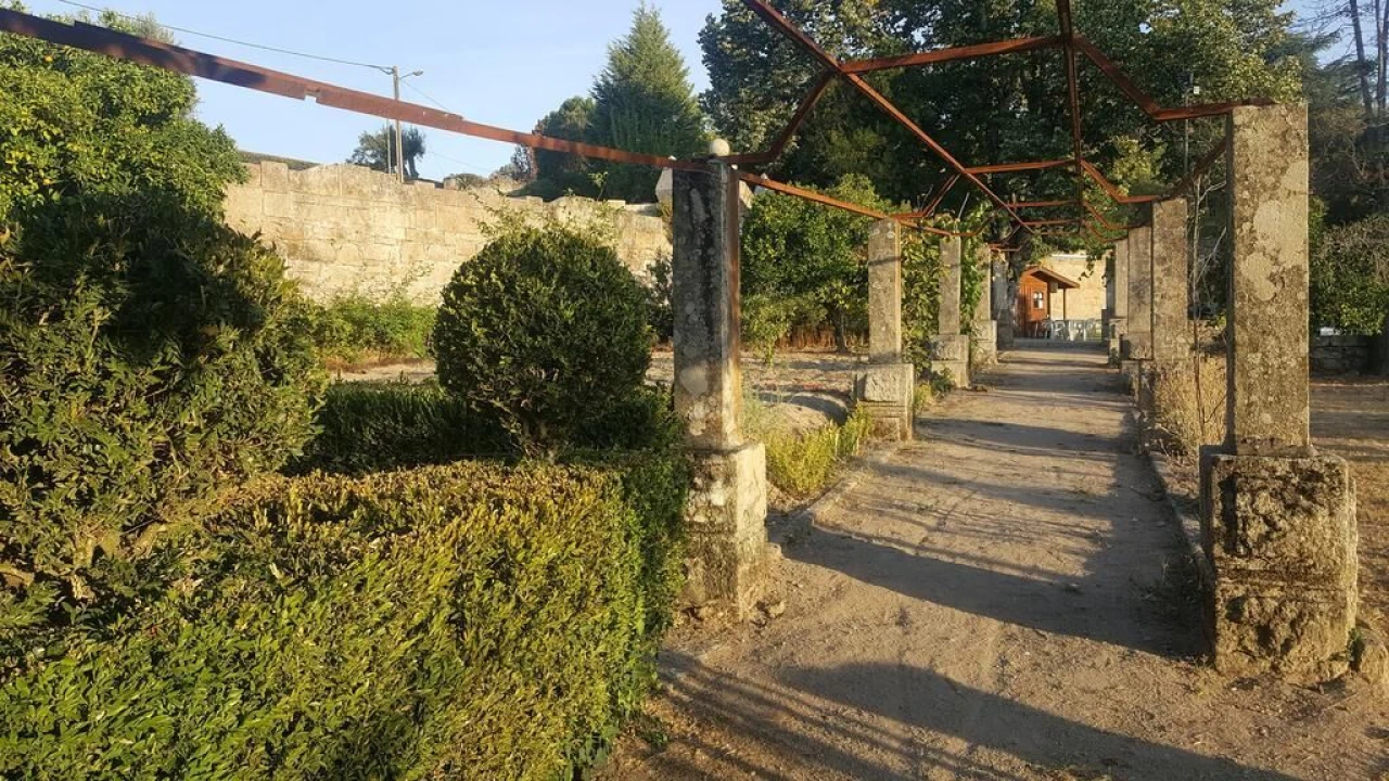 Negócio para Venda em Abrunhosa-A-Velha Foto 21