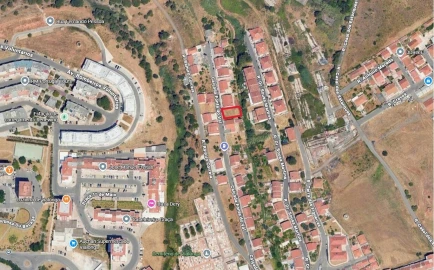 Terreno para Venda em Vialonga
