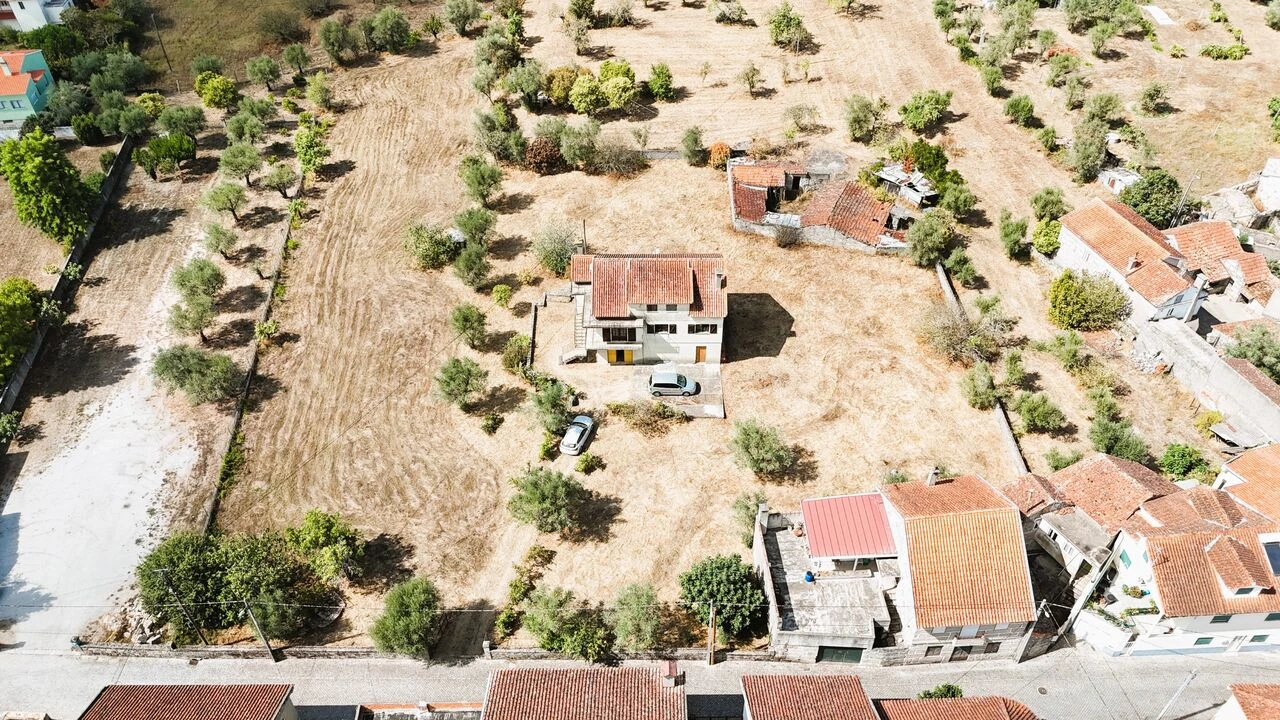 Moradia T3 para Venda em Lapa do Lobo Foto 15