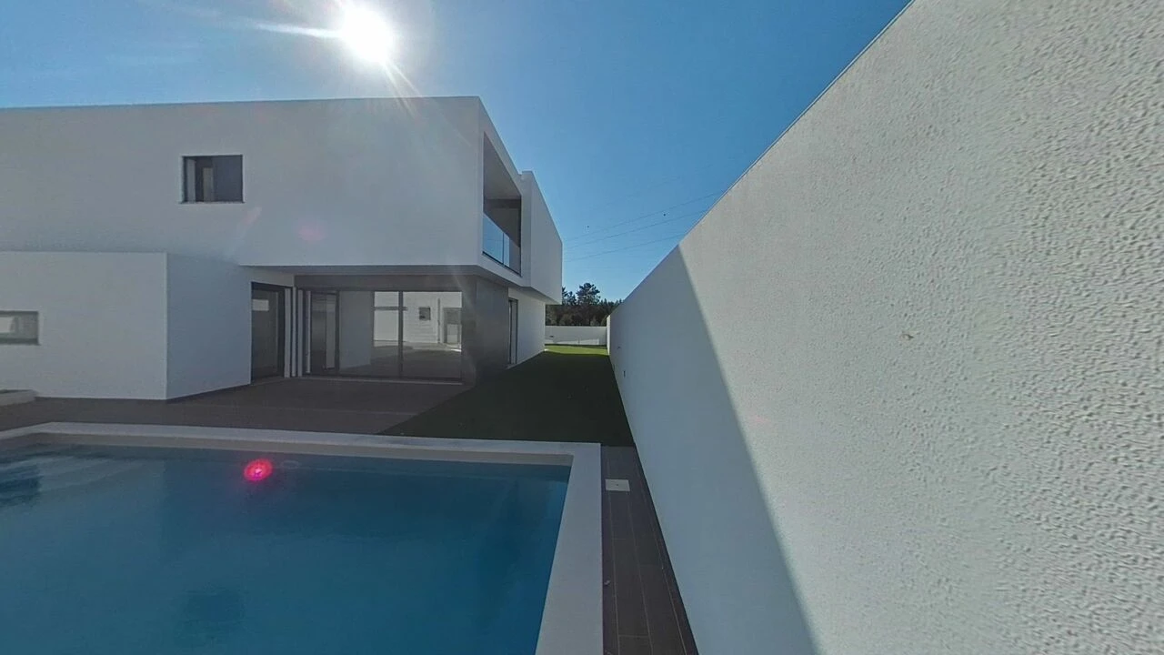 Moradia T5 para Venda em Nossa Sra de Fatima Foto 32