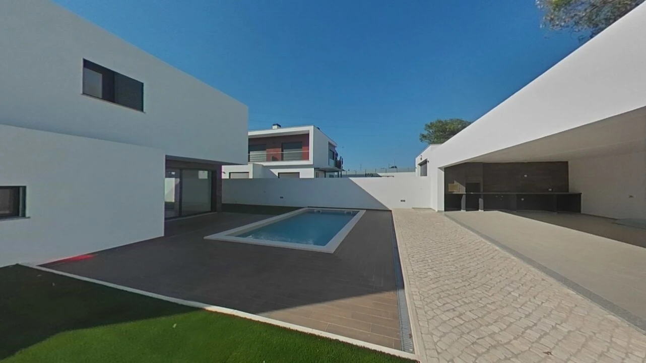 Moradia T5 para Venda em Nossa Sra de Fatima Foto 50