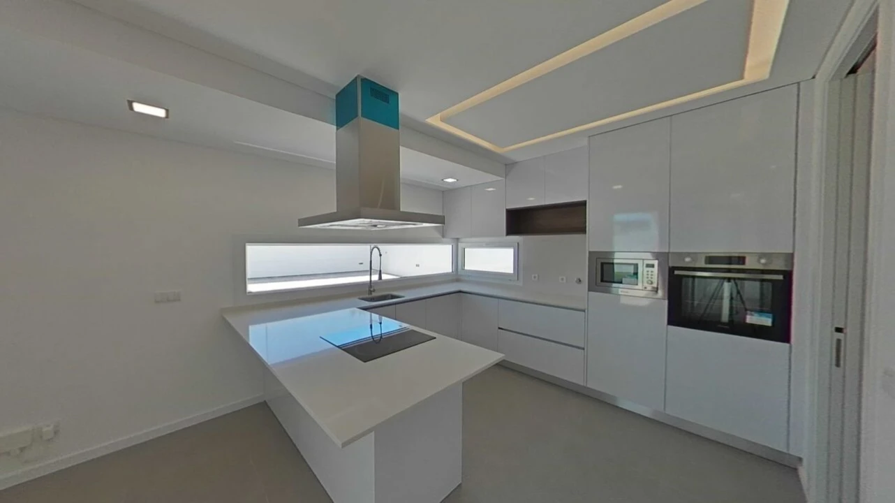 Moradia T5 para Venda em Nossa Sra de Fatima Foto 23