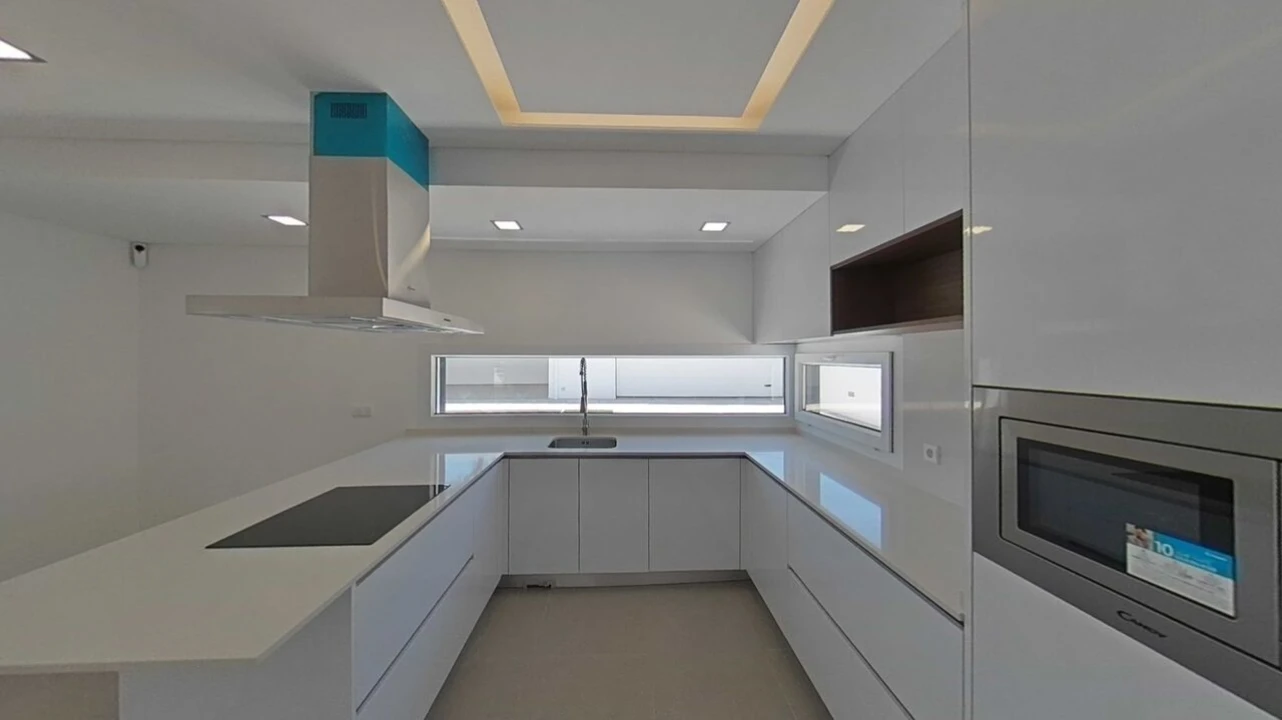 Moradia T5 para Venda em Nossa Sra de Fatima Foto 20