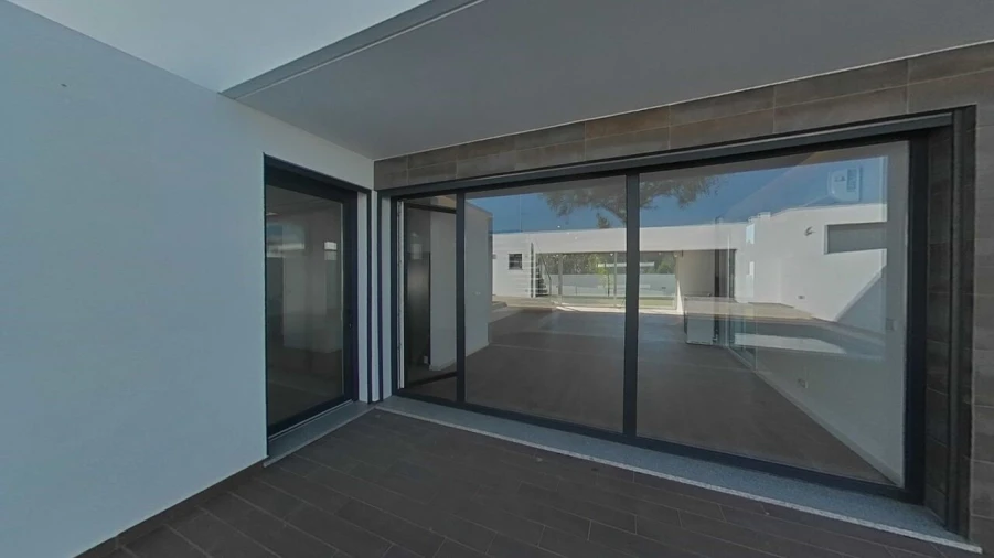 Moradia T5 para Venda em Nossa Sra de Fatima Foto 42