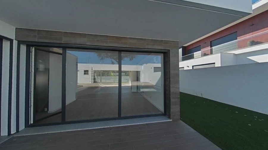 Moradia T5 para Venda em Nossa Sra de Fatima Foto 43