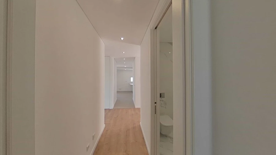 Moradia T5 para Venda em Nossa Sra de Fatima Foto 59