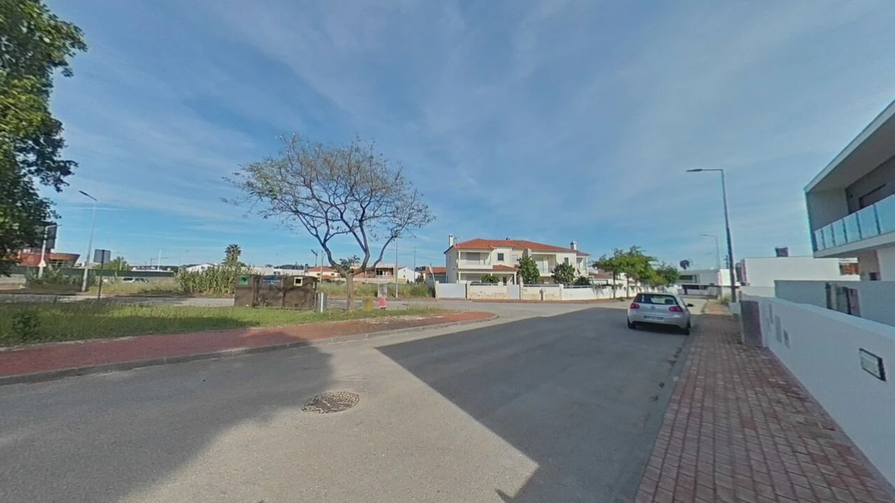 Moradia T4 para Venda em Nossa Sra de Fatima Foto 17