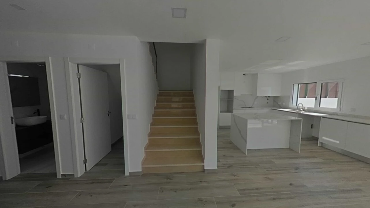 Moradia T4 para Venda em Nossa Sra de Fatima Foto 19