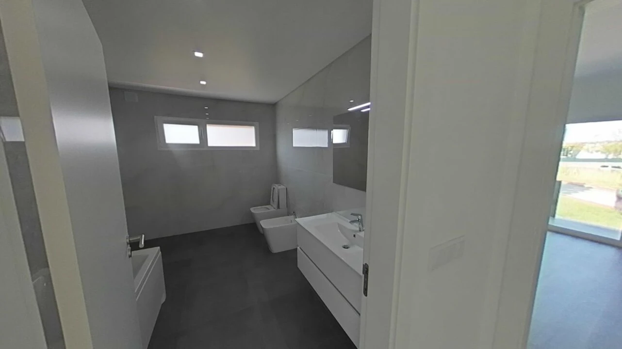 Moradia T4 para Venda em Nossa Sra de Fatima Foto 37