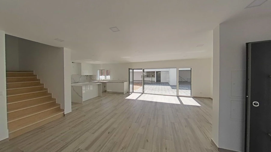 Moradia T4 para Venda em Nossa Sra de Fatima Foto 31