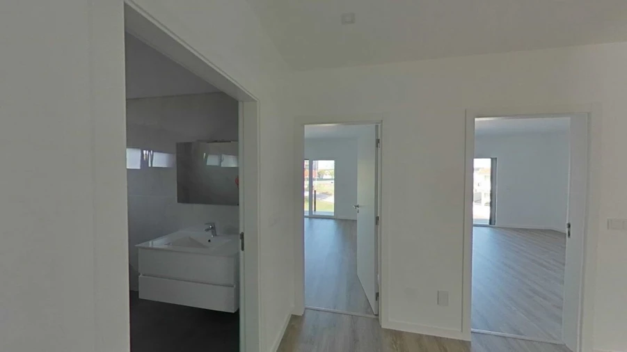 Moradia T4 para Venda em Nossa Sra de Fatima Foto 36