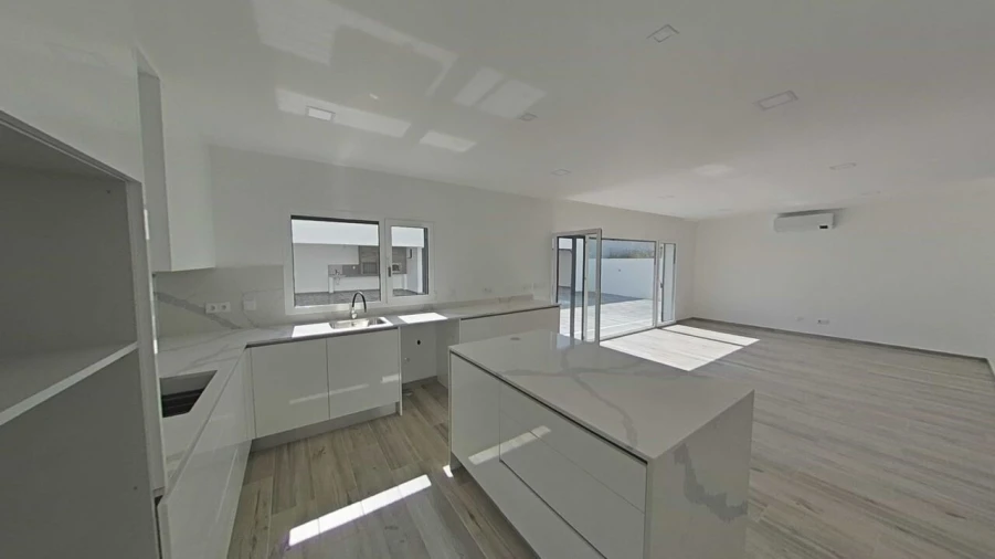 Moradia T4 para Venda em Nossa Sra de Fatima Foto 26