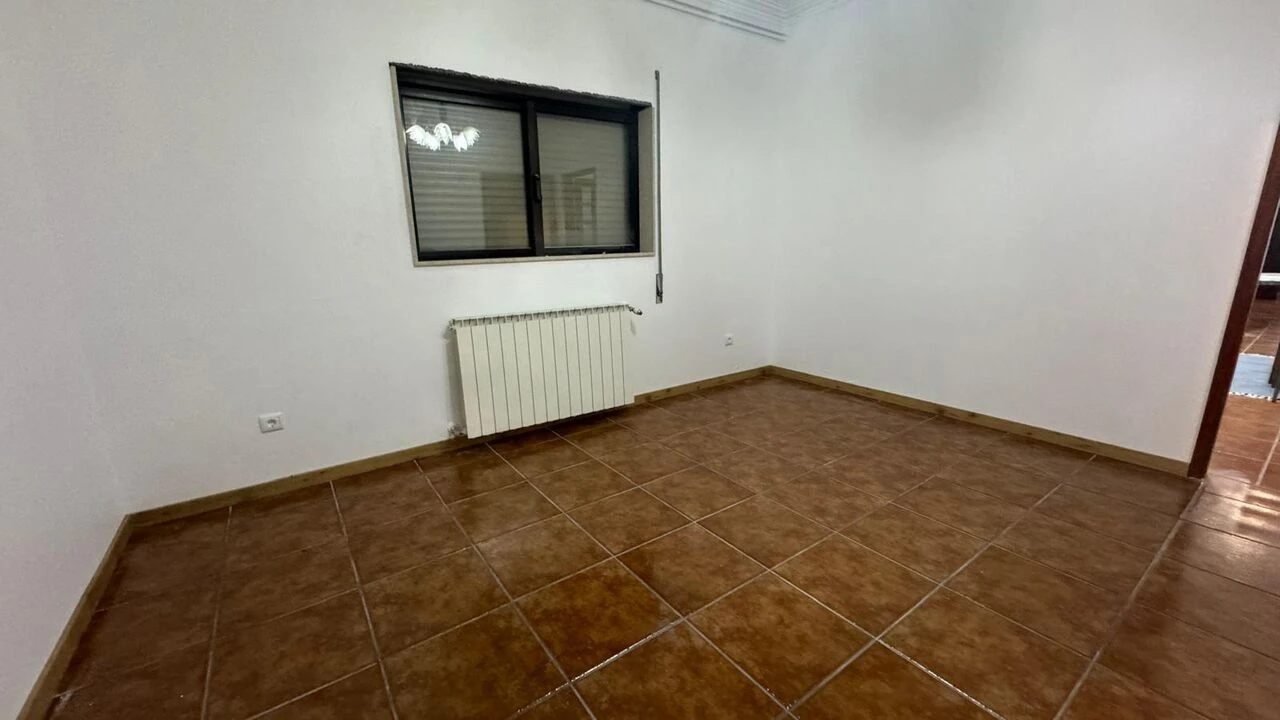 Moradia T5 para Venda em São Pedro da Torre Foto 30