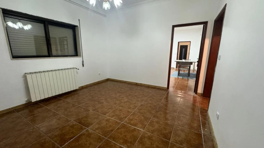 Moradia T5 para Venda em São Pedro da Torre Foto 29