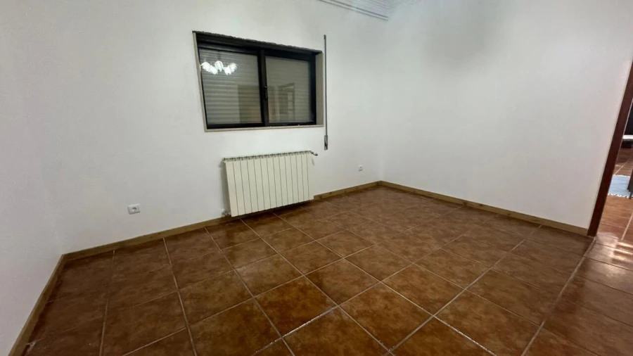 Moradia T5 para Venda em São Pedro da Torre Foto 30