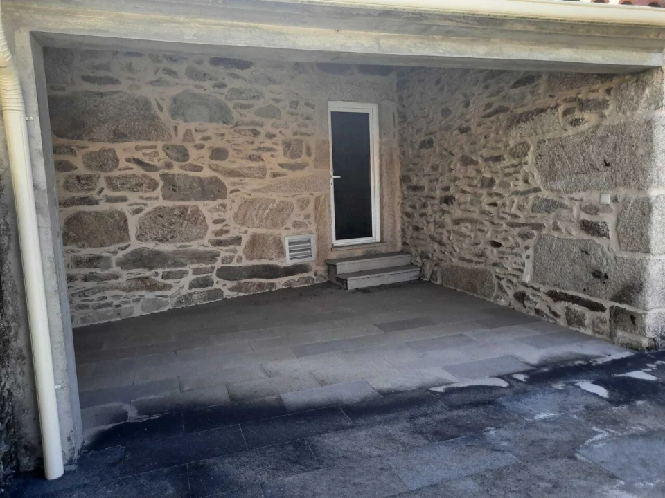 Moradia T2 para Venda em Penso Foto 3