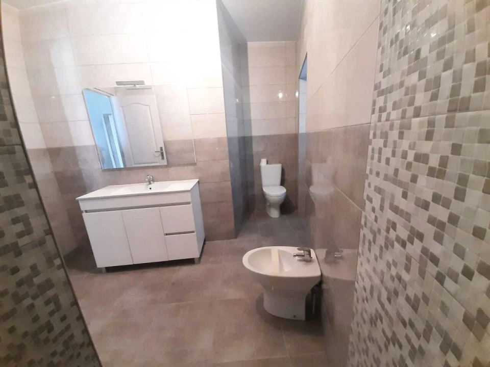 Moradia T2 para Venda em Penso Foto 11