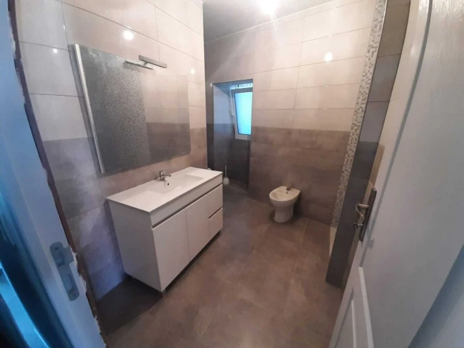 Moradia T2 para Venda em Penso Foto 13