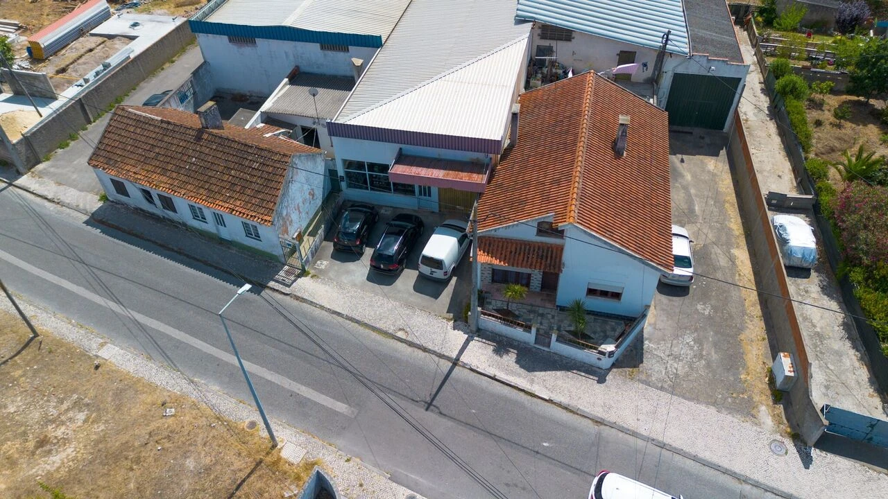 Armazém para Venda em Marinha Grande Foto 3