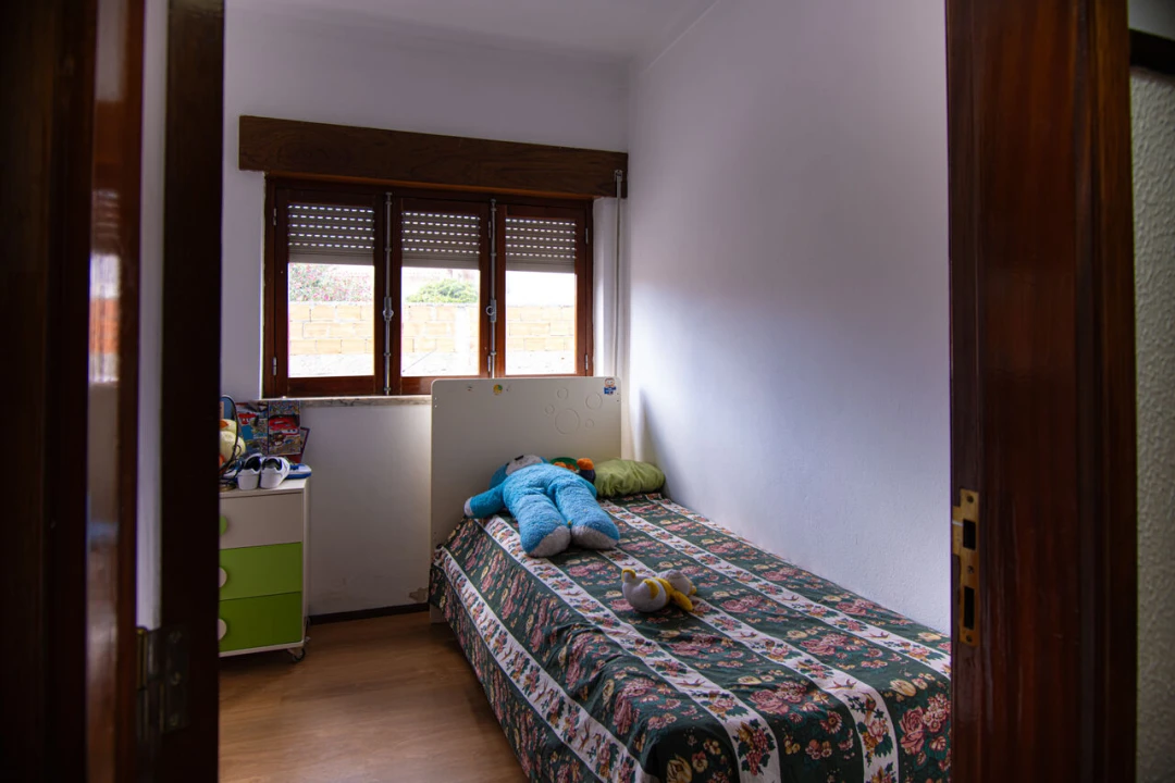 Armazém para Venda em Marinha Grande Foto 9