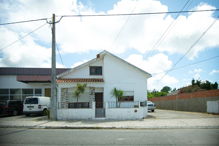 Armazém para Venda em Marinha Grande Foto 6