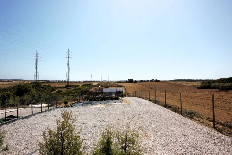 Moradia T1 para Venda em Atouguia da Baleia Foto 5