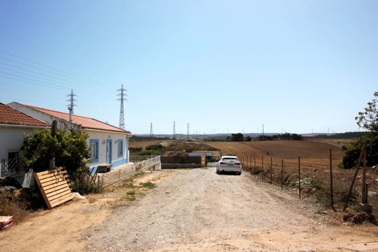 Moradia T1 para Venda em Atouguia da Baleia Foto 16