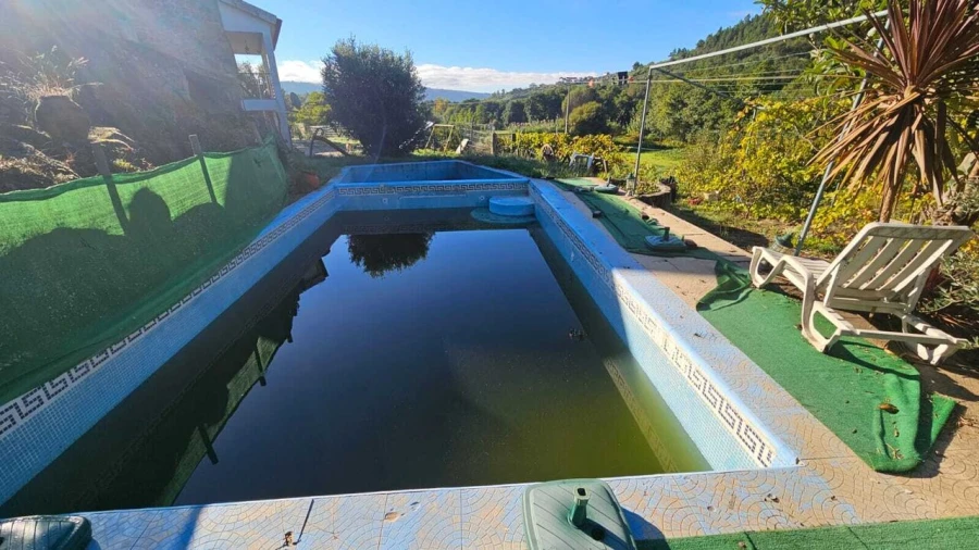 Moradia T3 para Venda em Vela Foto 9